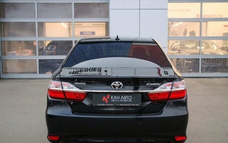 Toyota Camry, 2016 год, 2 090 000 рублей, 4 фотография