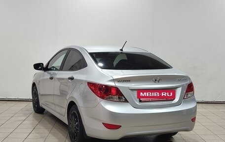 Hyundai Solaris II рестайлинг, 2011 год, 750 000 рублей, 7 фотография