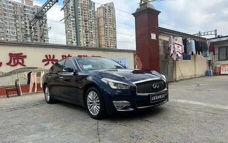 Infiniti Q70 I, 2019 год, 3 000 000 рублей, 2 фотография