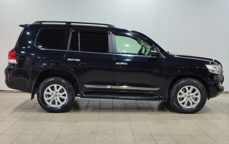 Toyota Land Cruiser 200, 2015 год, 5 850 000 рублей, 4 фотография