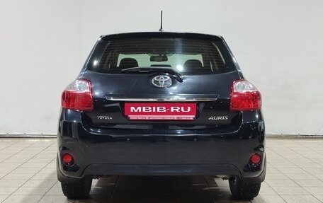 Toyota Auris II, 2011 год, 1 140 000 рублей, 6 фотография