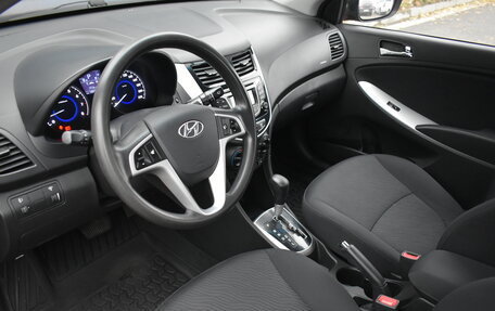 Hyundai Solaris II рестайлинг, 2013 год, 920 000 рублей, 8 фотография