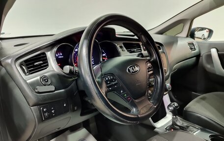 KIA cee'd III, 2013 год, 990 000 рублей, 17 фотография