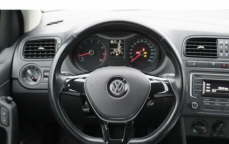 Volkswagen Polo VI (EU Market), 2016 год, 1 321 000 рублей, 7 фотография