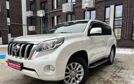 Toyota Land Cruiser Prado 150 рестайлинг 2, 2016 год, 4 990 000 рублей, 1 фотография