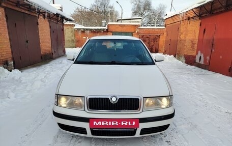 Skoda Octavia IV, 2001 год, 580 000 рублей, 2 фотография