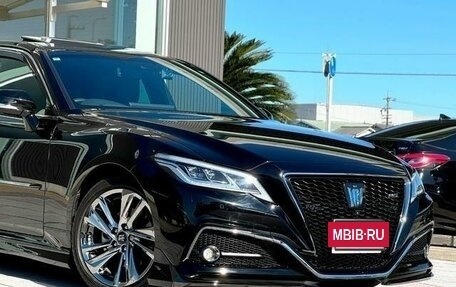 Toyota Crown, 2021 год, 2 890 000 рублей, 6 фотография