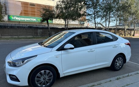 Hyundai Solaris II рестайлинг, 2018 год, 1 190 000 рублей, 2 фотография