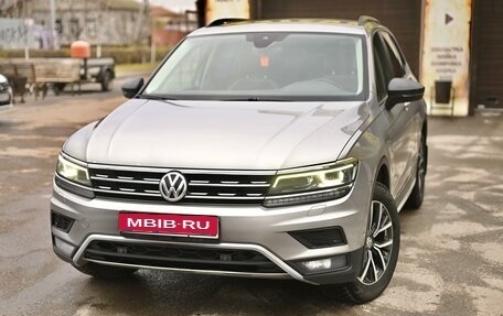 Volkswagen Tiguan II, 2019 год, 2 630 000 рублей, 1 фотография