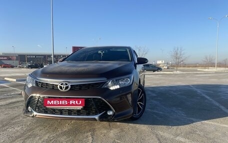 Toyota Camry, 2017 год, 2 480 000 рублей, 5 фотография