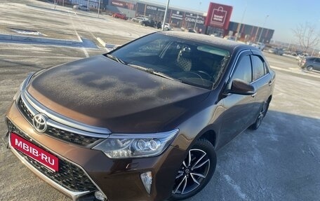 Toyota Camry, 2017 год, 2 480 000 рублей, 3 фотография