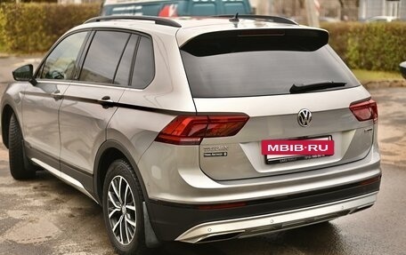 Volkswagen Tiguan II, 2019 год, 2 630 000 рублей, 9 фотография