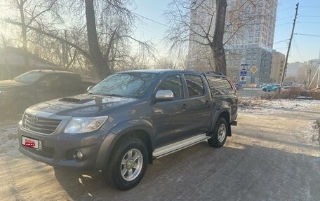 Toyota Hilux VII, 2014 год, 1 800 000 рублей, 2 фотография