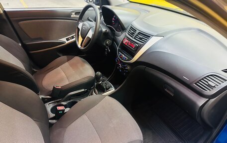 Hyundai Solaris II рестайлинг, 2012 год, 835 000 рублей, 12 фотография