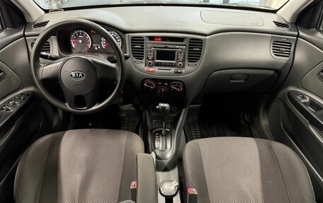 KIA Rio II, 2010 год, 679 000 рублей, 10 фотография