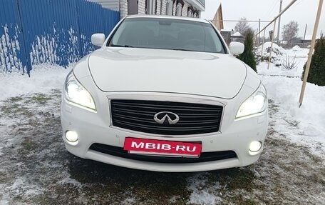 Infiniti M, 2012 год, 2 220 000 рублей, 3 фотография