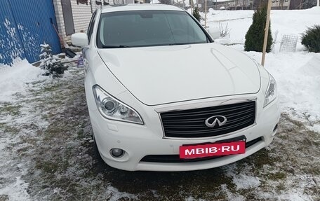 Infiniti M, 2012 год, 2 220 000 рублей, 2 фотография