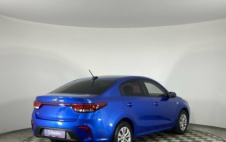 KIA Rio IV, 2018 год, 1 570 000 рублей, 6 фотография