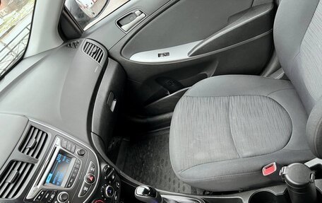 Hyundai Solaris II рестайлинг, 2016 год, 1 180 000 рублей, 3 фотография