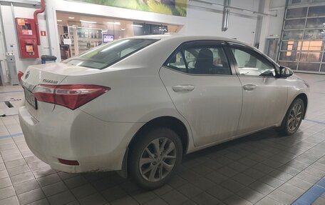 Toyota Corolla, 2014 год, 1 690 000 рублей, 4 фотография