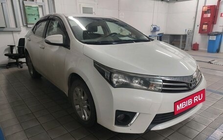 Toyota Corolla, 2014 год, 1 690 000 рублей, 3 фотография