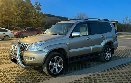 Toyota Land Cruiser Prado 120 рестайлинг, 2005 год, 2 200 000 рублей, 9 фотография