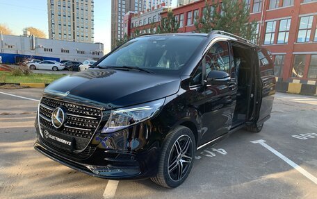 Mercedes-Benz V-Класс, 2024 год, 17 290 000 рублей, 28 фотография