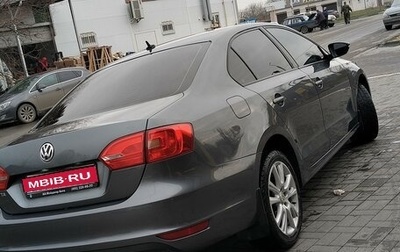 Volkswagen Jetta VI, 2013 год, 1 230 000 рублей, 1 фотография