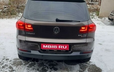 Volkswagen Tiguan I, 2015 год, 2 050 000 рублей, 3 фотография