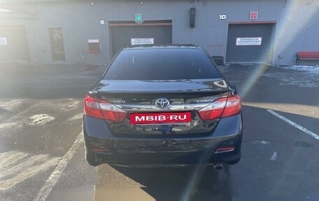 Toyota Camry, 2014 год, 1 550 000 рублей, 4 фотография