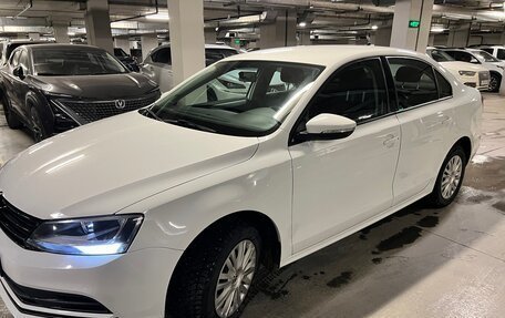 Volkswagen Jetta VI, 2018 год, 1 750 000 рублей, 7 фотография