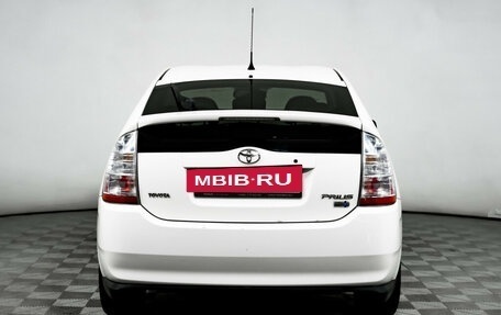 Toyota Prius, 2007 год, 699 000 рублей, 6 фотография