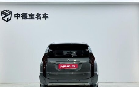 Mitsubishi Pajero Sport III рестайлинг, 2021 год, 3 360 000 рублей, 15 фотография