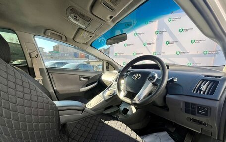 Toyota Prius, 2010 год, 845 000 рублей, 10 фотография