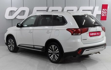 Mitsubishi Outlander III рестайлинг 3, 2020 год, 2 829 000 рублей, 2 фотография