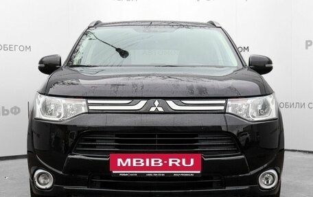 Mitsubishi Outlander III рестайлинг 3, 2012 год, 1 620 000 рублей, 2 фотография