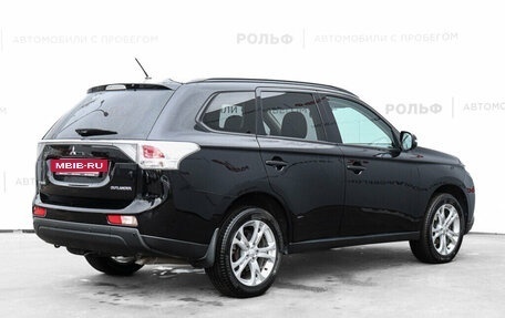 Mitsubishi Outlander III рестайлинг 3, 2012 год, 1 620 000 рублей, 5 фотография