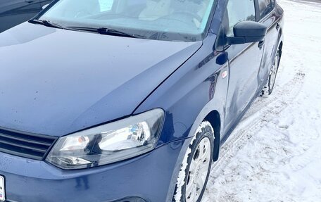 Volkswagen Polo VI (EU Market), 2011 год, 685 000 рублей, 3 фотография