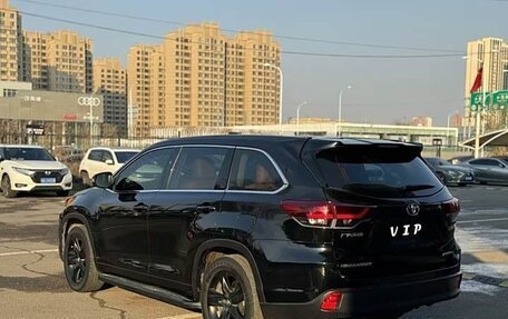 Toyota Highlander III, 2020 год, 3 900 000 рублей, 6 фотография