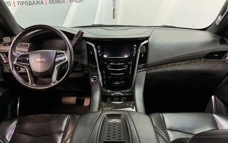 Cadillac Escalade IV, 2015 год, 3 750 000 рублей, 10 фотография