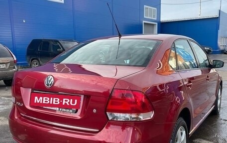 Volkswagen Polo VI (EU Market), 2011 год, 1 200 000 рублей, 2 фотография