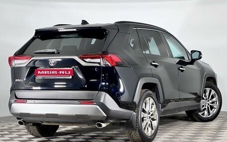 Toyota RAV4, 2021 год, 3 747 000 рублей, 3 фотография