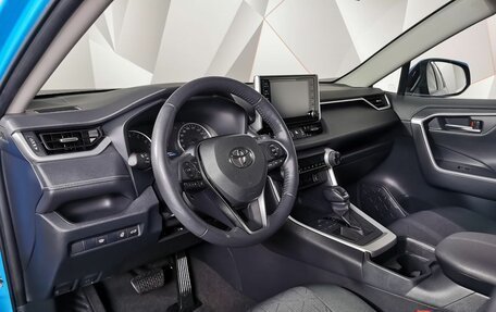 Toyota RAV4, 2020 год, 3 090 000 рублей, 14 фотография