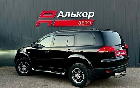 Mitsubishi Pajero Sport II рестайлинг, 2013 год, 1 999 000 рублей, 4 фотография