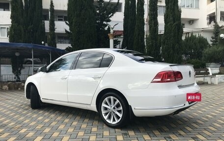 Volkswagen Passat B7, 2013 год, 1 585 000 рублей, 11 фотография