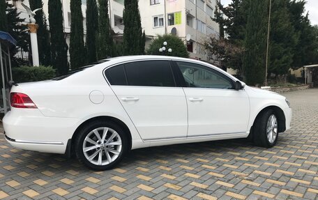 Volkswagen Passat B7, 2013 год, 1 585 000 рублей, 13 фотография