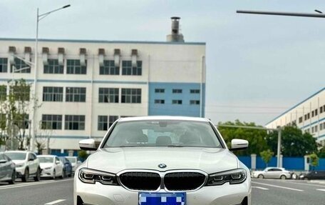 BMW 3 серия, 2021 год, 3 750 000 рублей, 2 фотография