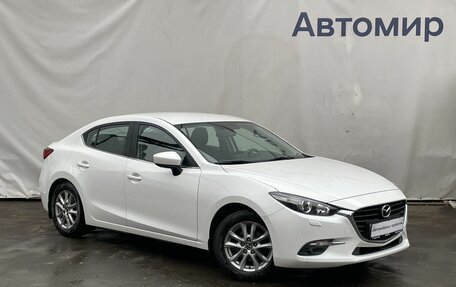 Mazda 3, 2017 год, 1 880 000 рублей, 3 фотография