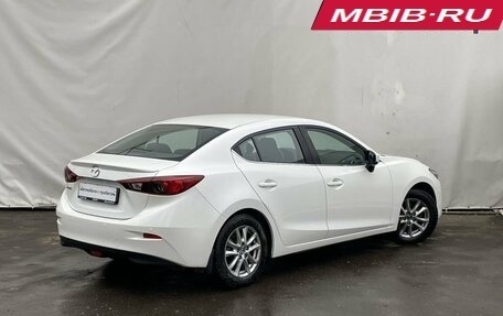 Mazda 3, 2017 год, 1 880 000 рублей, 5 фотография