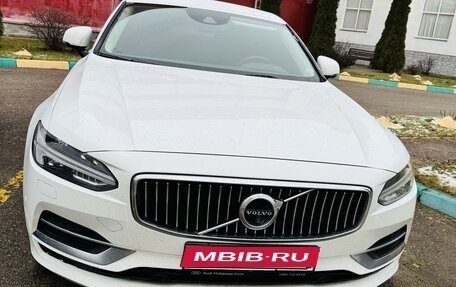 Volvo S90 II рестайлинг, 2017 год, 2 775 000 рублей, 1 фотография